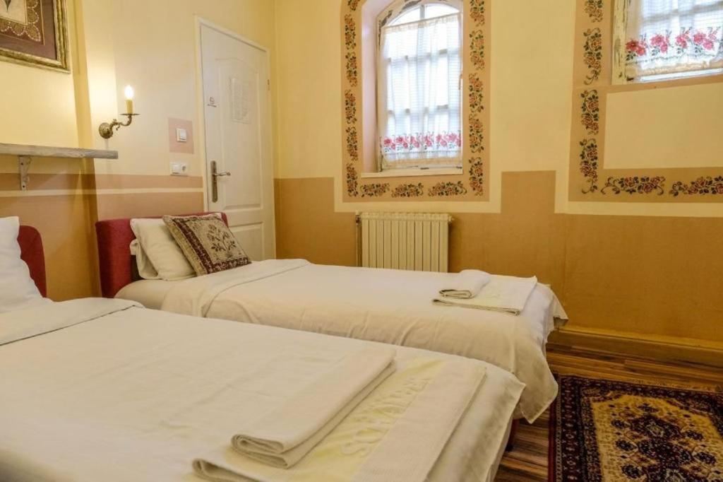 Guesthouse Nia Deluxe Szarajevó Kültér fotó