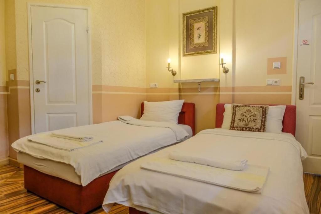 Guesthouse Nia Deluxe Szarajevó Kültér fotó