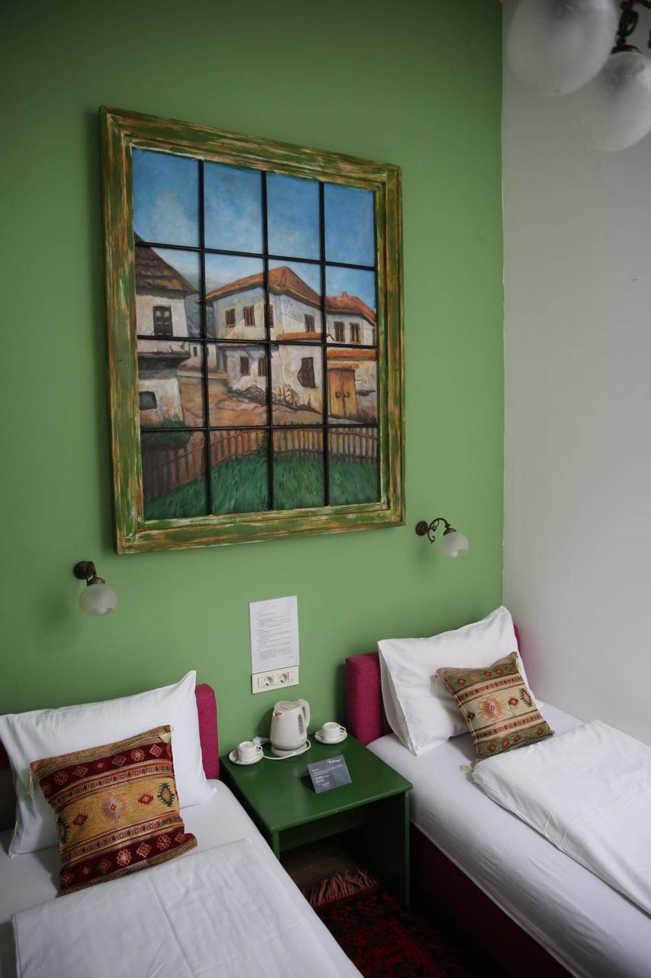Guesthouse Nia Deluxe Szarajevó Kültér fotó