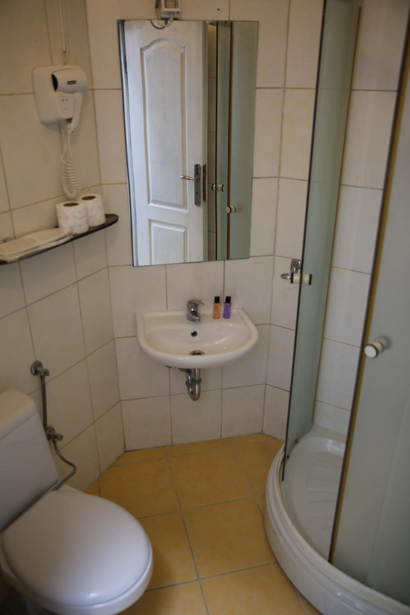 Guesthouse Nia Deluxe Szarajevó Kültér fotó