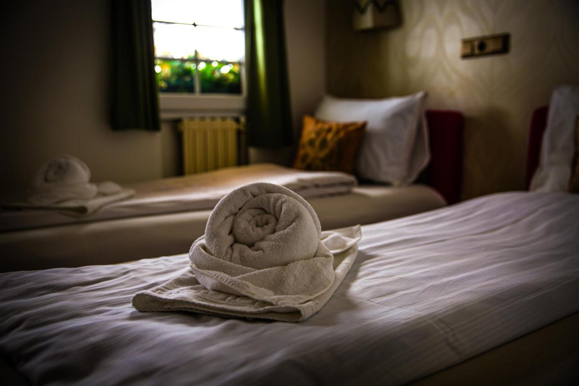 Guesthouse Nia Deluxe Szarajevó Kültér fotó